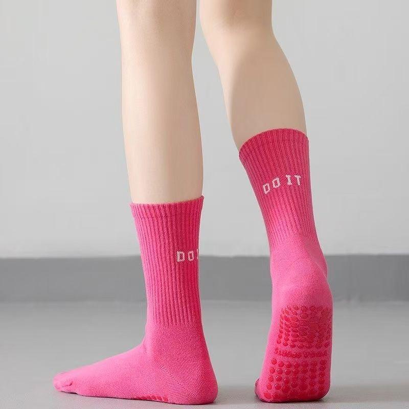 1 Çift Yeni, Renkli, Trend Spo - Sports Socks incelemesi ve fiyatı